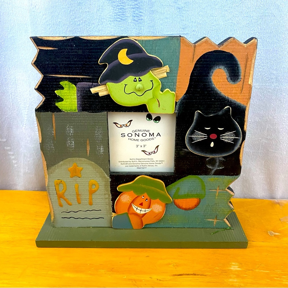 Sonoma Rustic Halloween Wooden Frame